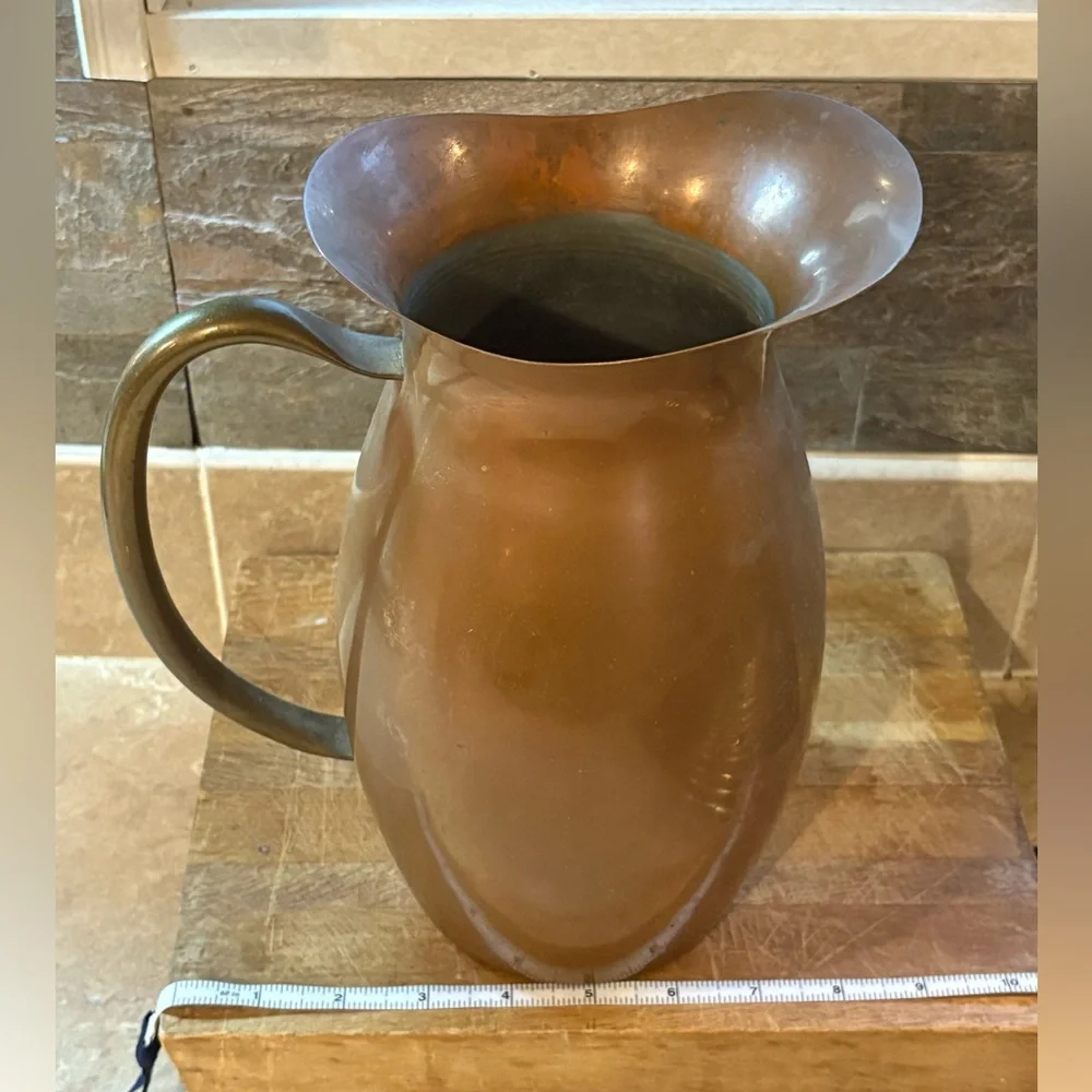 Vintage Copper-Tone Pitcher Vase Rustic Farmhouse Decor Hammered Metal